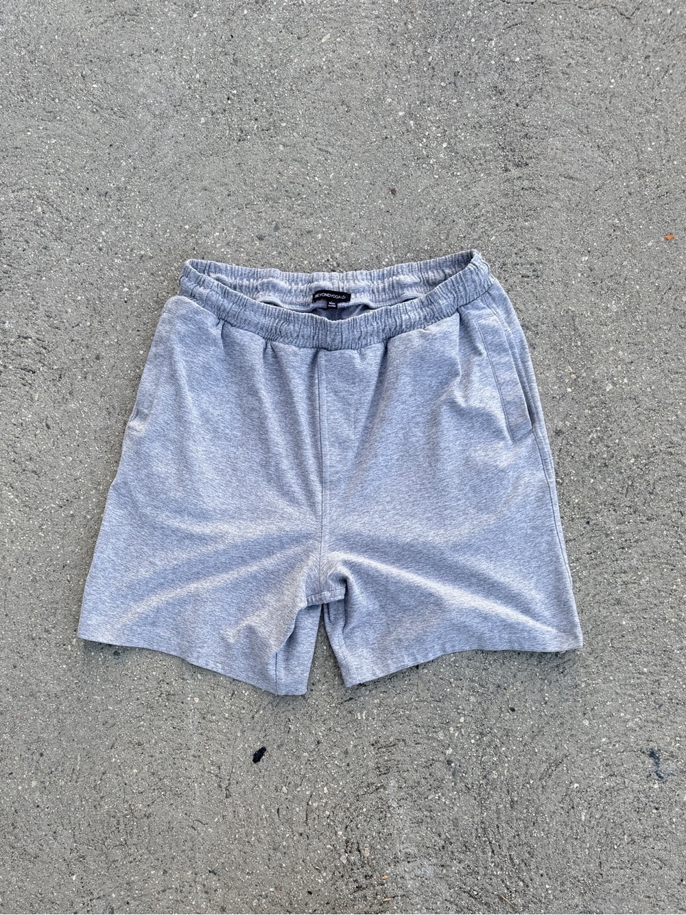 Beyond Yoga Men's Draw String Waist Light Grey Athletic Shorts - Large